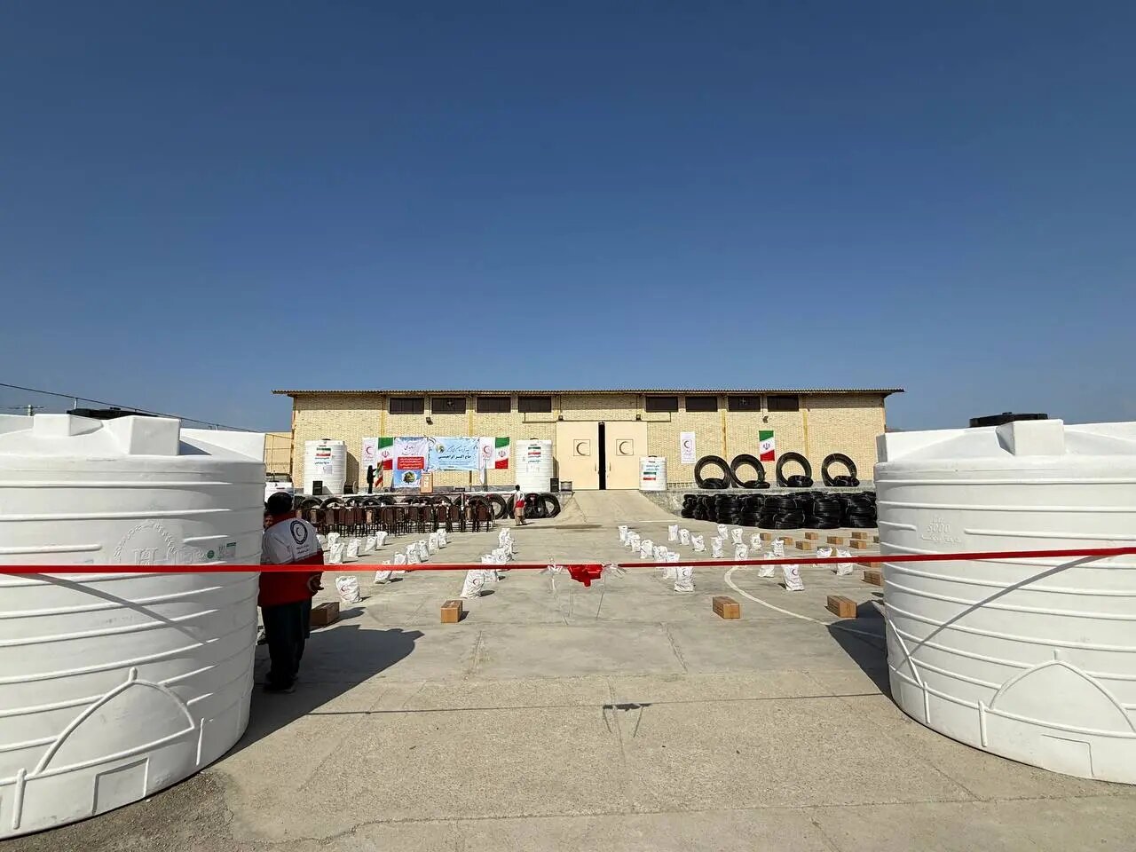 اجرای طرح «نذر خدمت ۸» جمعیت هلال احمر در استان سیستان و بلوچستان/ آبرسانی به روستاهای دارای تنش آبی