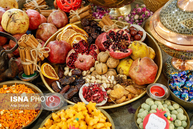 یک کارشناش تغذیه: شب یلدا پُرخوری نکنید