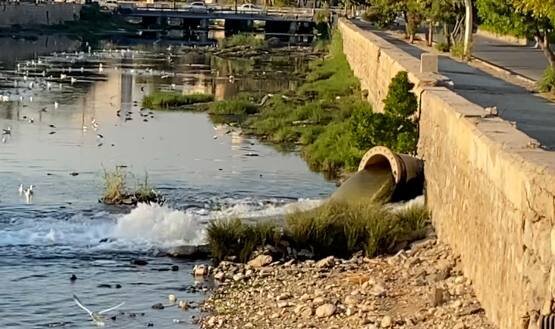 همچنان بخشی از فاضلاب شهر بندرعباس به خلیج فارس میریزد