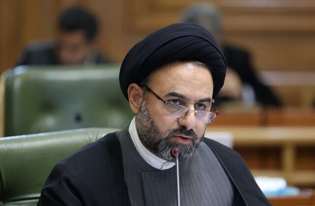 نصب ۲۲ یونیت پله برقی در پل‌های عابر پیاده تهران