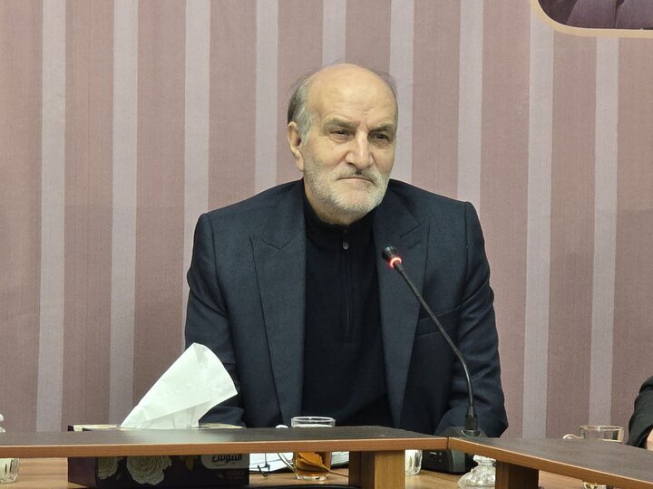 عظیمی: نماز نقش مؤثری در کاهش آسیبهای اجتماعی دارد