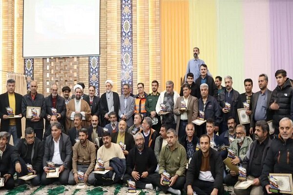روایتی از ایثار و همبستگی در بیرجند؛از خدمت در قامت راننده سفیر آیهها