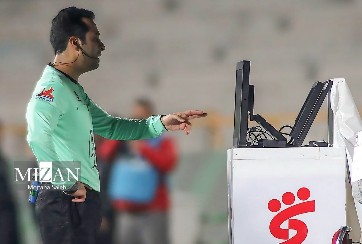 اعلام علت عدم استفاده از VAR در دیدار مس رفسنجان و گلگهر