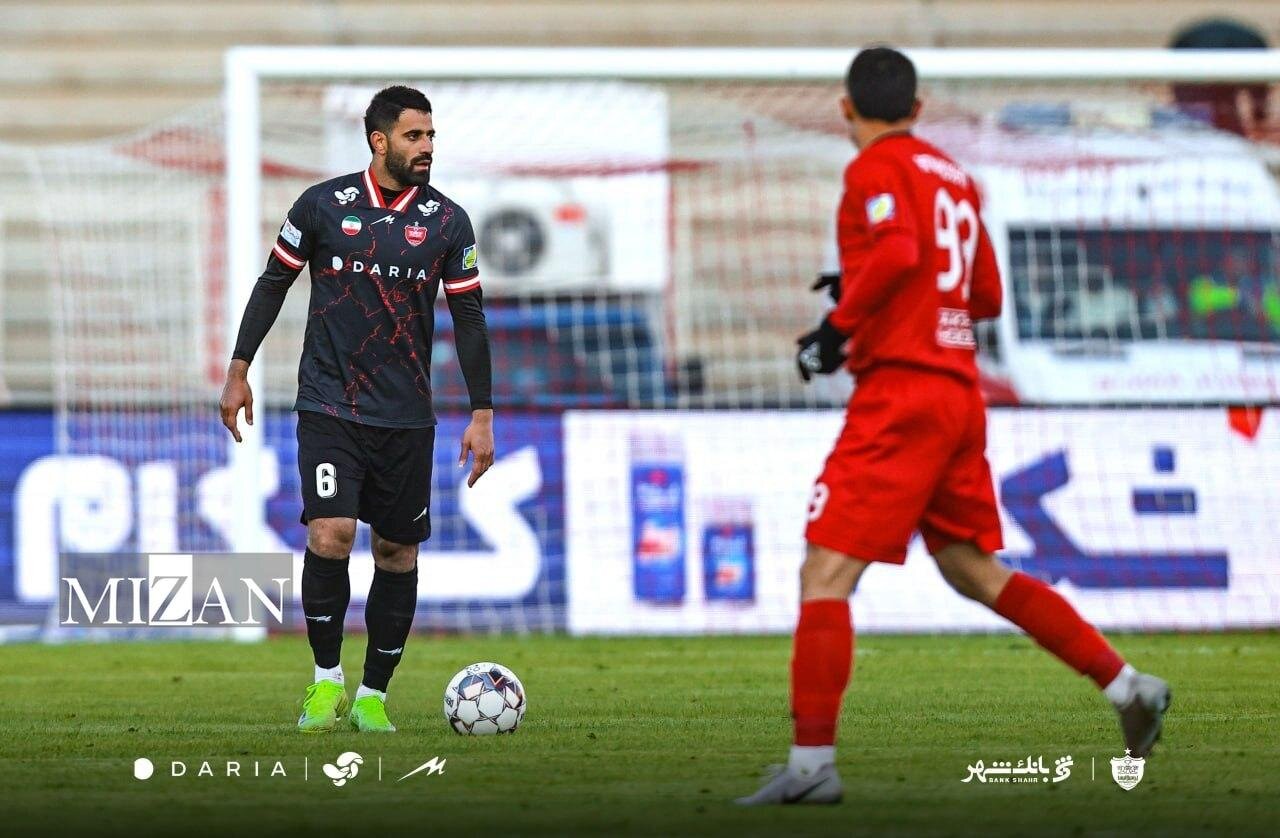 حلالی: از ابتدای فصل نسخه اشتباهی برای پرسپولیس پیچیدیم/ رفتار چند بازیکن در ضربات پنالتی پسندیده نبود