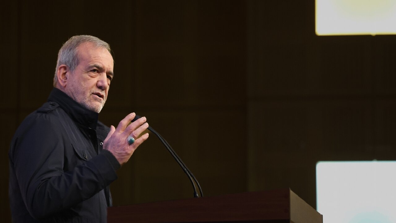 شبکه‌های اصلی و نیمه‌اصلی حمل‌ونقل اصلاح شوند/ سالی چندهزار کشته در جاده‌ها، قابل قبول نیست