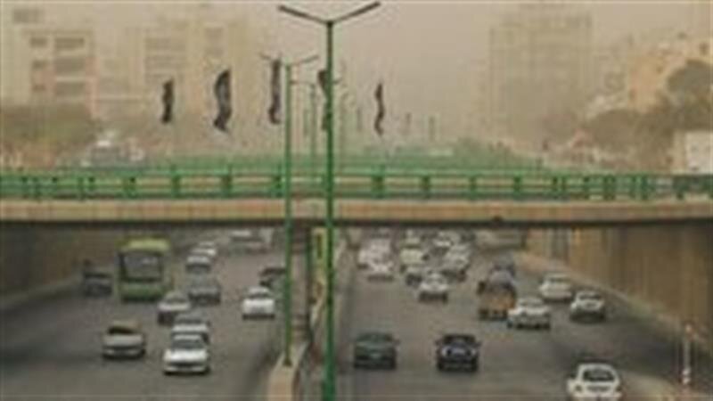 ۱۴ روز هوای ناسالم شهر قم در فصل پاییز