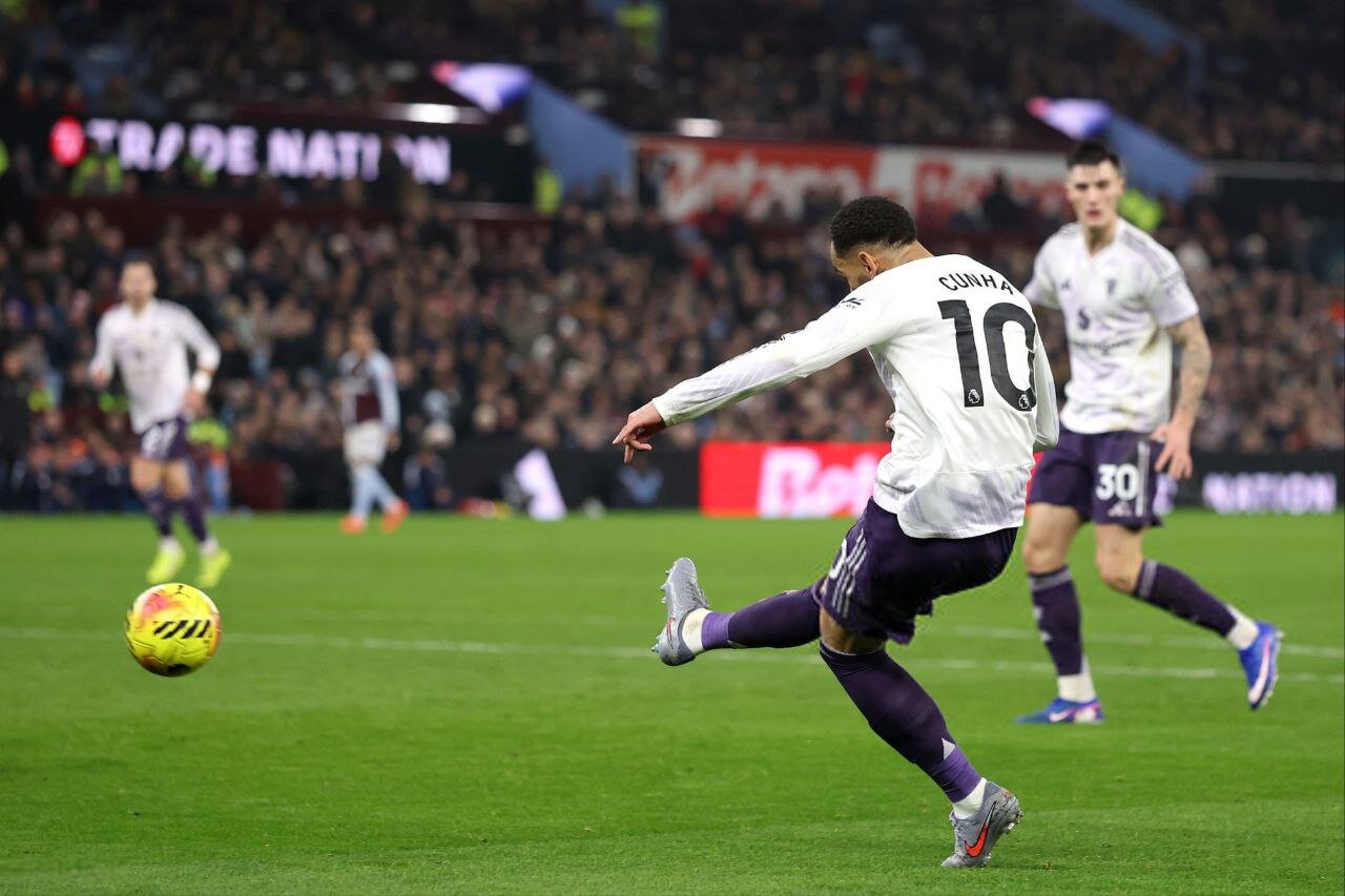 ویلا ۲-۱ یونایتد؛ هیولای ویلا پارک علیه شیاطین