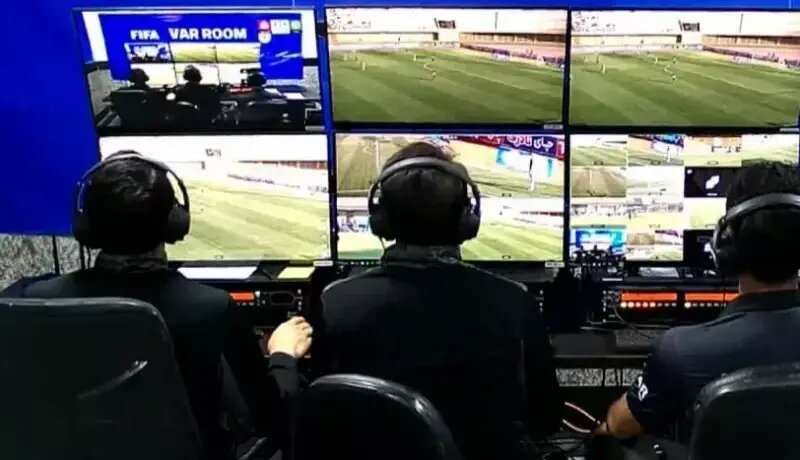 چالش تازه داوری قبل از بازی مهم پرسپولیس