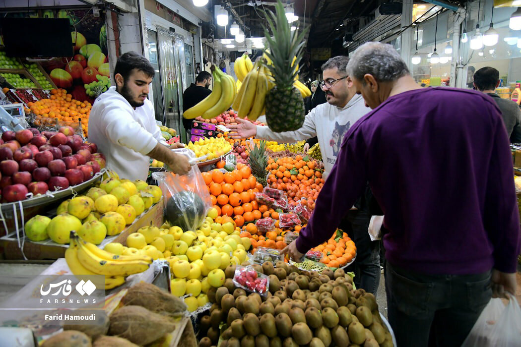 عکس/آبادانی‌ها در تب‌وتاب خرید شب یلدا