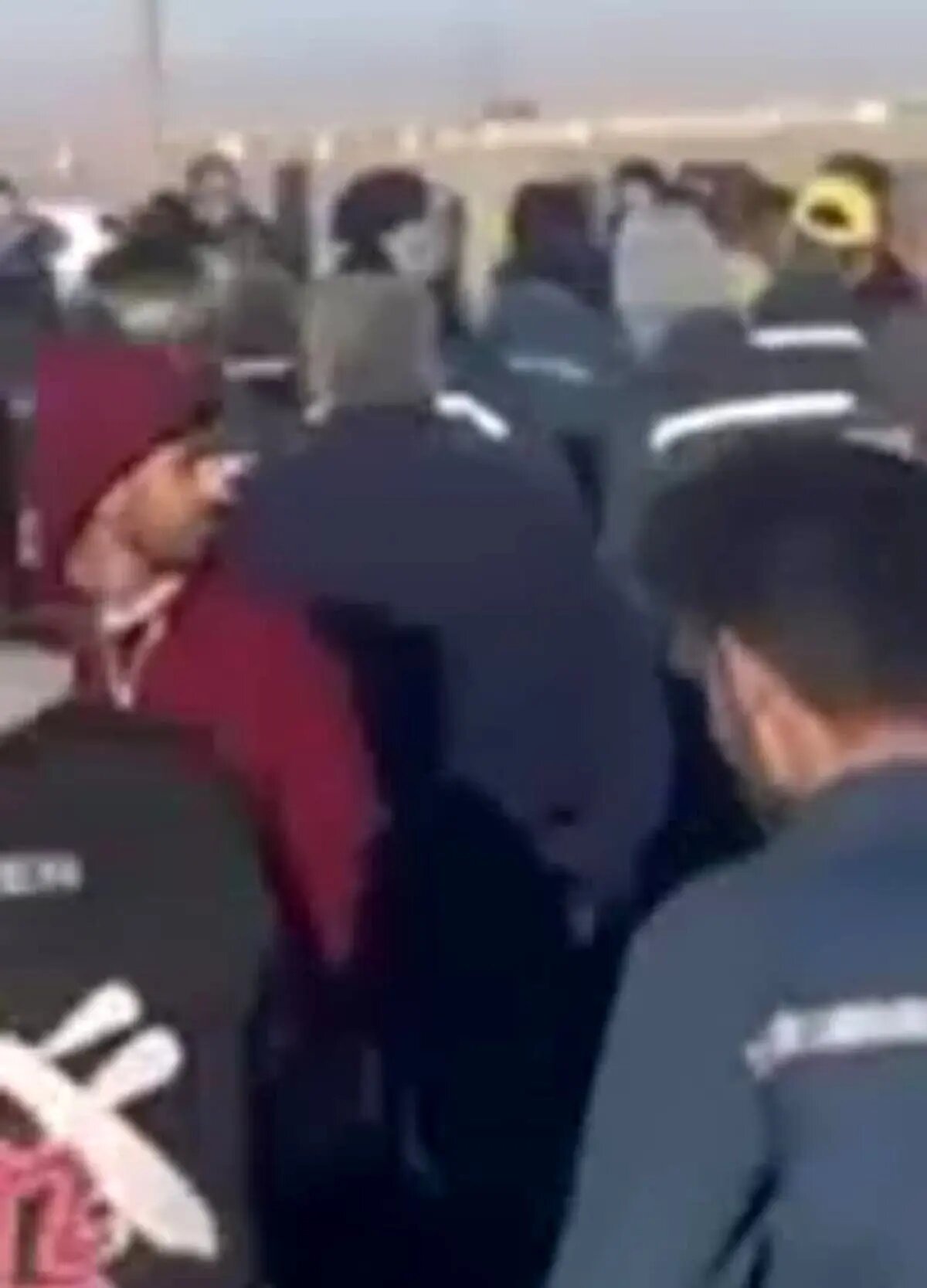 تجمع کارگران فولاد راد همدان  در اعتراض به قطع گاز کارخانه