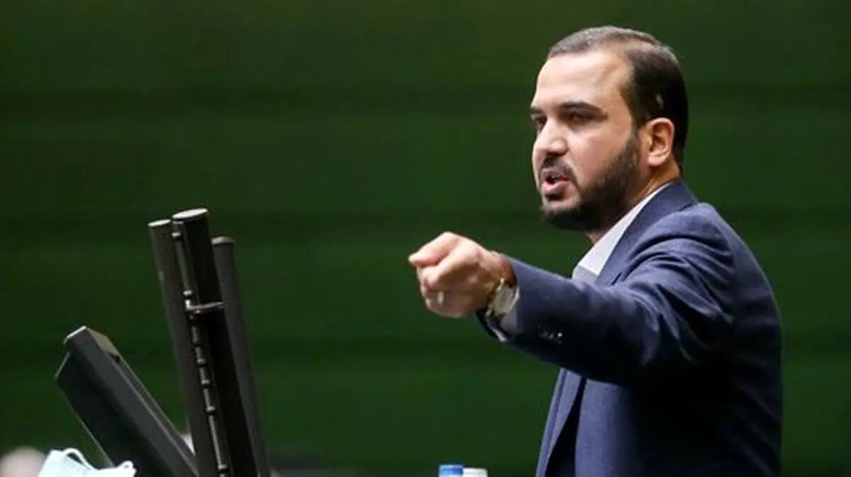 رئیس جمهور کابینه را ترمیم کند