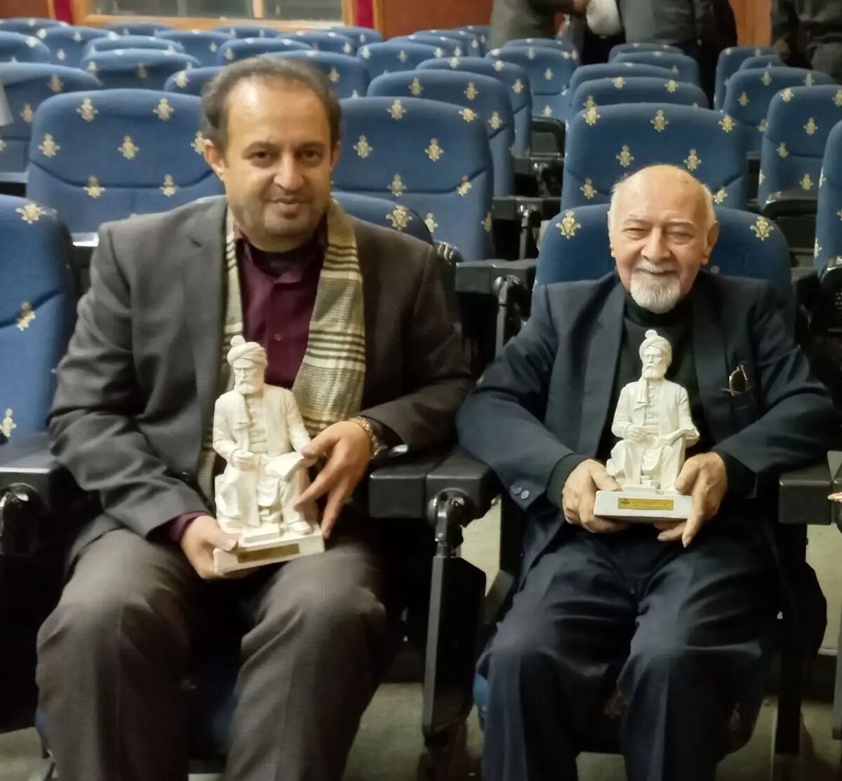 جایزه نشان فردوسی برای استادان برتر زبان و ادب فارسی معاونت صدا