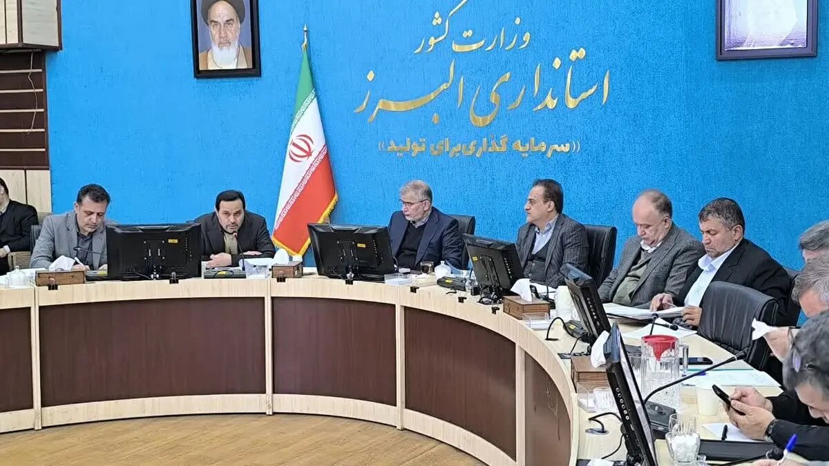 کالای اساسی هست اما مراقب سودجویان هستیم