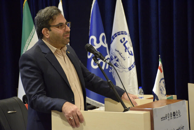 رئیس جهاددانشگاهی فارس: مناظره مسیر پرورش خرد جمعی و گفتوگوی سازنده است