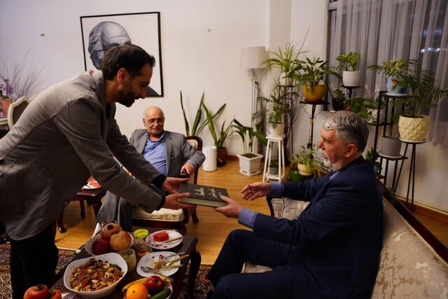 دیدار وزیر فرهنگ با هوشنگ مرادی کرمانی