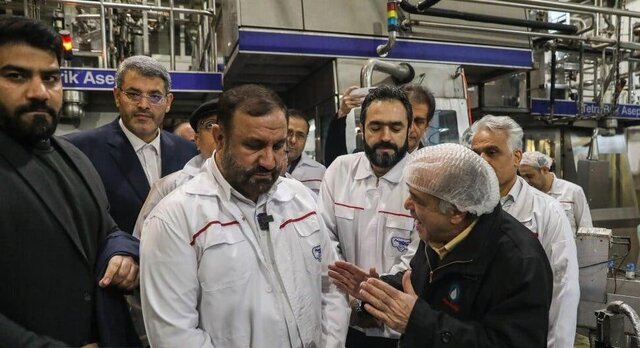 بازدید دادستان تهران از شرکت ملی صنایع شیر پگاه