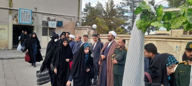 ترویج فرهنگ ایثار و شهادت در دانشآموزان با گسترش اردوی راهیان نور