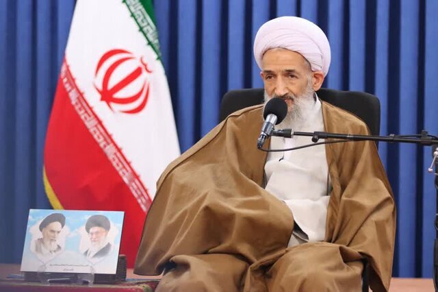 نماینده ولی فقیه در مازندران: مسئله جوانی جمعیت نباید در حد سخنرانی باقی بماند