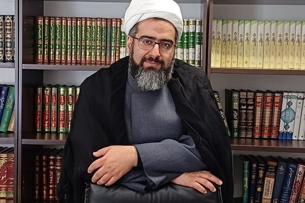 رسانه میتواند زمینهساز تظاهر باشد؛سیاستمدار مؤمن باید از ریا بپرهیزد