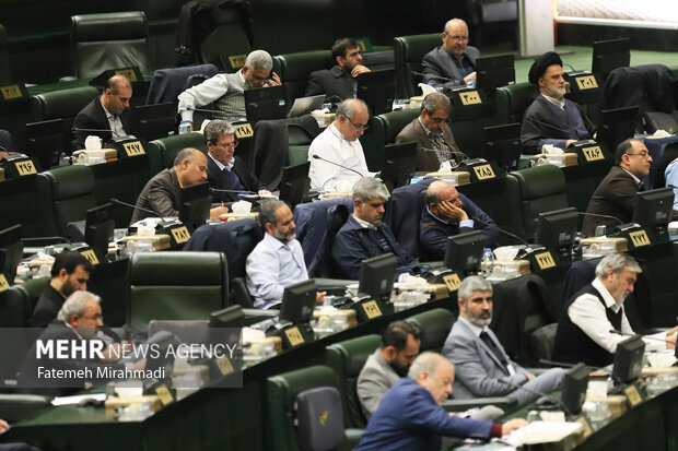 بررسی ایرادات لایحه الزامات بودجه در دستورکار امروز مجلس