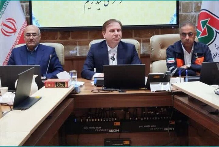 استاندار بوشهر: حملونقل زمینی و دریایی توسعه مییابد
