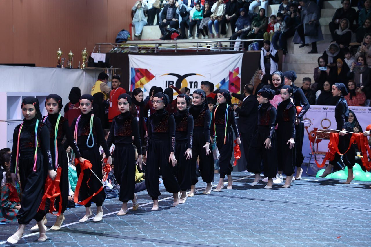 تجلیل از پیشکسوتان و ملی‌پوشان سابق ژیمناستیک