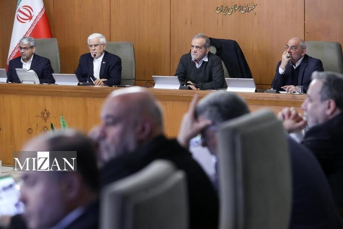 گزارش وزیر نفت از کاهش مصرف روزانه بنزین پس از اجرای طرح ساماندهی کار‌های سوخت