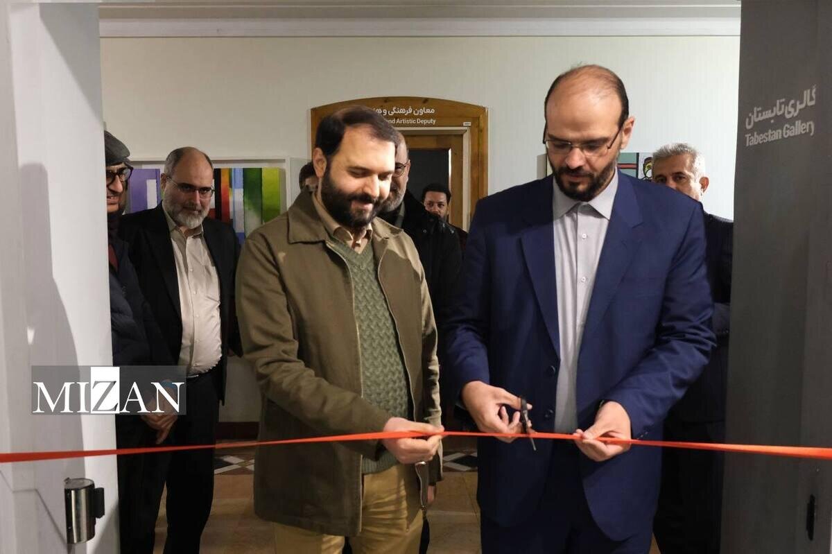 نمایشگاه عکس جشنواره تئاتر «شهر» افتتاح شد