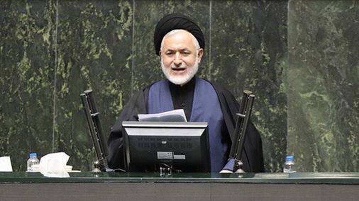 ابراهیمی: آقای رئیس‌جمهور! چرا تاکنون حتی یک لایحه برای برون‌رفت از شرایط کنونی به مجلس ارائه نداده‌اید؟ + فیلم