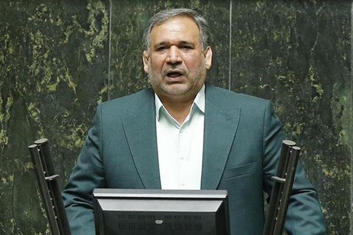 حسینی: همه مشکلات ما به هجوم دشمن یا تحریم برنمی‌گردد/ بهبود و پیشگیری از نوسانات شدید مسئولیت عاجل دولت است + فیلم