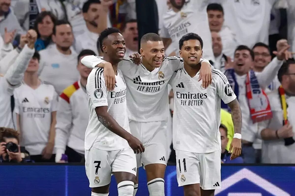 خلاصه بازی رئال مادرید 2-0 سویا / کهکشانی ها به دنبال بارسلونا در شب گلزنی امباپه و بلینگام +جدول لالیگا