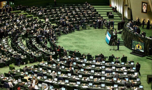 بیانیه برخی تشکلهای دانشجویی در حمایت از مصوبه جدید مجلس پیرامون کاهش سقف ضمانت اجرای مهریه