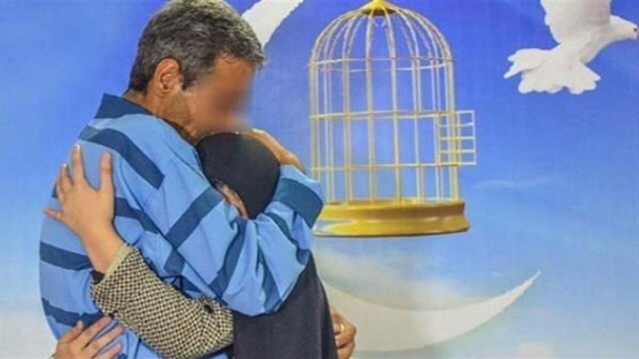 بازگشت ۱۵ زندانی محکوم مالی به آغوش خانواده‌ها در شب یلدا