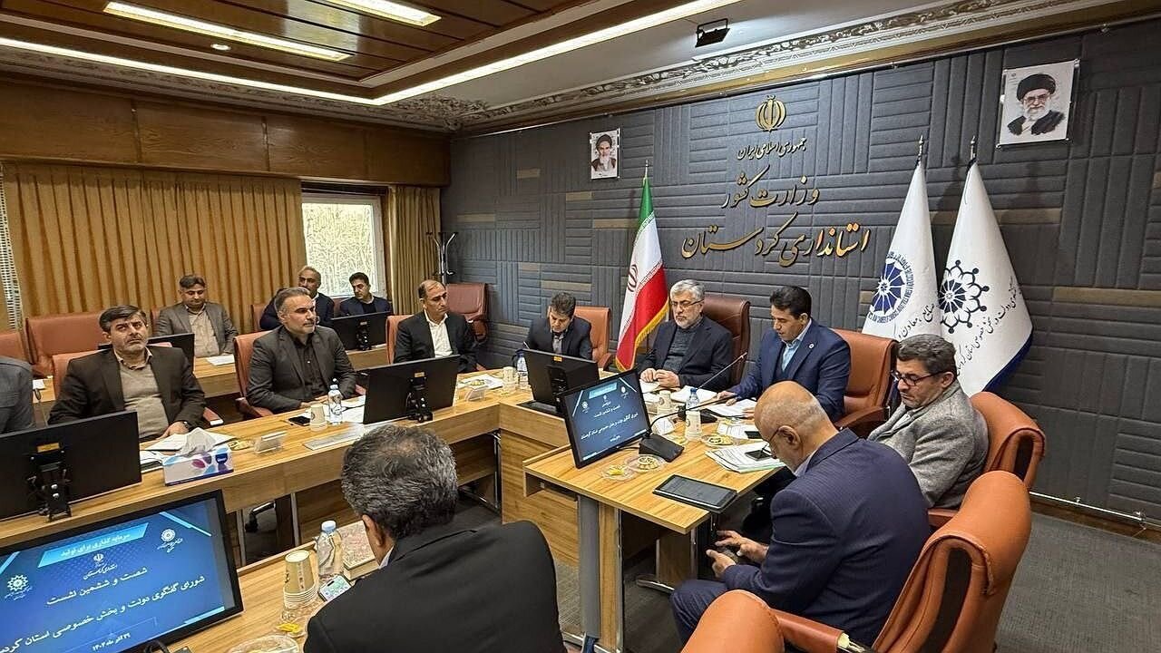 لزوم استفاده حداکثری از ظرفیتهای مرزی و سرمایهگذاری در کردستان / فرصتهای قانونی تجارت مرزی نباید از دست برود