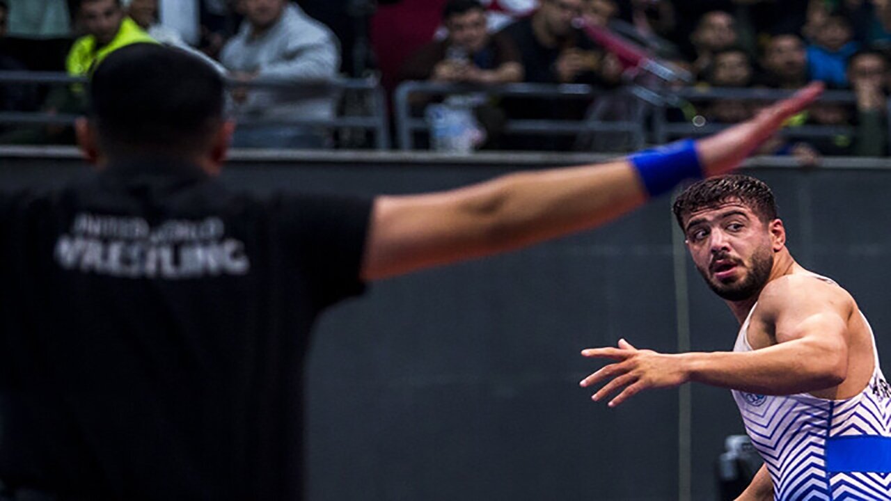 قلع و قمع داوران ایران توسط اتحادیه جهانی کشتی/ تنزل درجه ۵۹ داور بین‌المللی ایران!