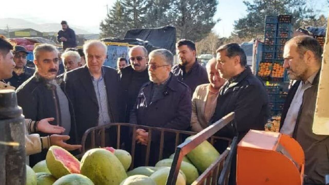 رصد میدانی بازار شب یلدا و تاکید بر تأمین و ثبات قیمت اقلام پرمصرف