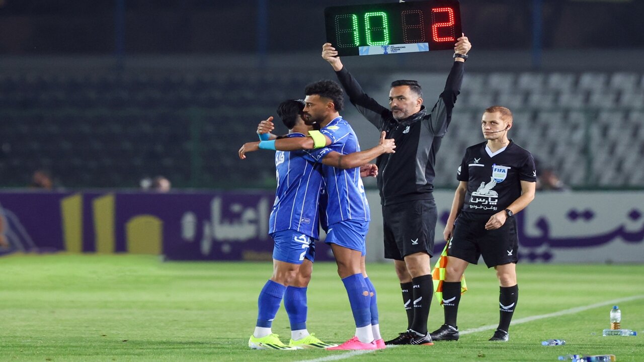 رضاییان و استقلال در آستانه یک تصمیم بزرگ؛ بمب نقل‌وانتقالات در نیم‌فصل می‌ترکد؟