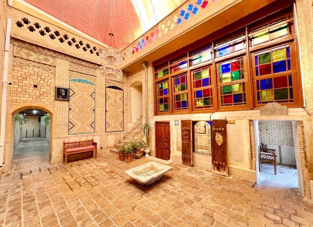 بهترین هتل‌های سنتی شیراز کدامند؟ ۵ اقامتگاه خوب در شیراز