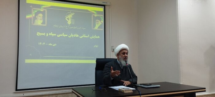 فرمانده سپاه ایلام: جنگ شناختی دشمن نیازمند آرایش تهاجمی در «جهاد تبیین» است