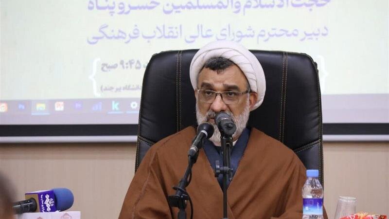 دبیر شورای عالی انقلاب فرهنگی: وحدت حوزه و دانشگاه با گفت‌وگوی عمیق علم و دین محقق می‌شود