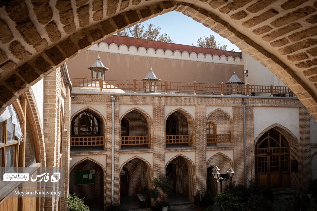 صدای اعتراض مراجع در حمایت از مردم