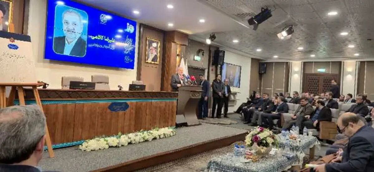 برنامه درسی نخستین محور نیازمند تحول است