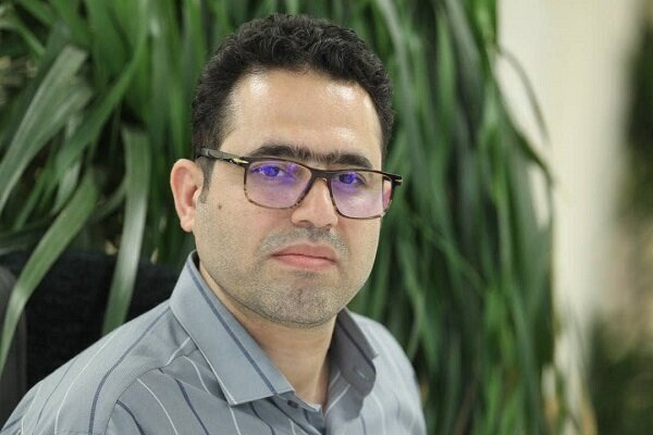 کتاب «من هنوز ایستاده‌ام» تنها روایت تاریخی نیست