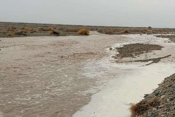تبدیل چالش سیلابهای اخیر به فرصت بهره وری پایدار منابع آب استان کرمان