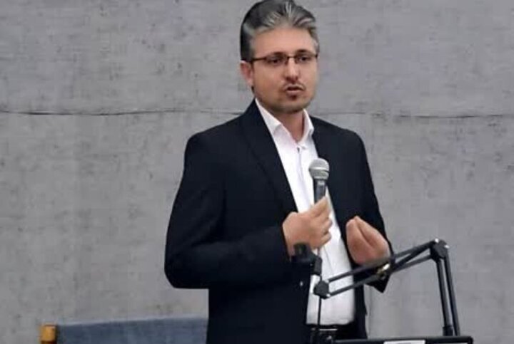 معاون فرماندار تنگستان: مدیریت هوشمند فضای مجازی در خانواده ضروری است