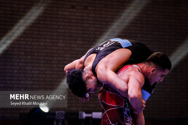جزئیات برگزاری مسابقات کشتی باشگاه‌های جهانی/ درستکار در کمیته انضباطی
