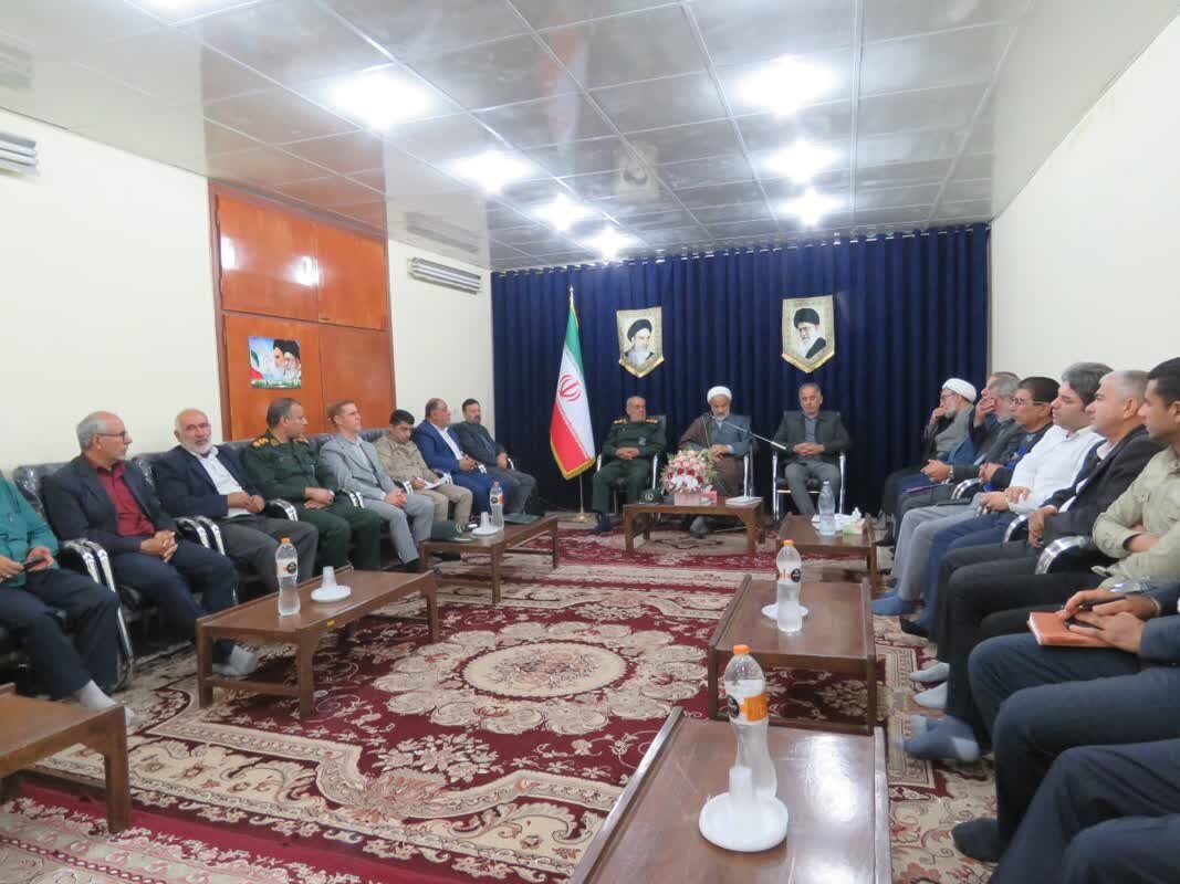 امام جمعه دشتستان: کمال در مدیریت زندگی و صبر جلوهگر میشود