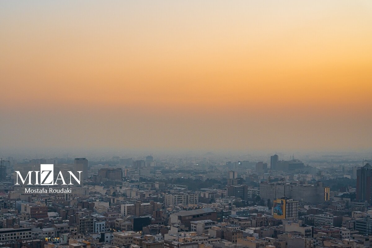 کیفیت هوای پایتخت ۱ دی‌ماه ۱۴۰۴؛ شاخص آلودگی ۱۲۵ و در وضعیت «ناسالم» برای گروه‌های حساس