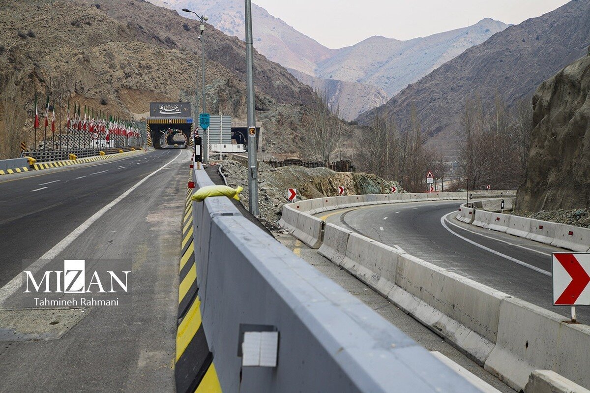 آخرین وضعیت ترافیکی جاده‌های کشور؛ انسداد محور چالوس و آزادراه تهران–شمال