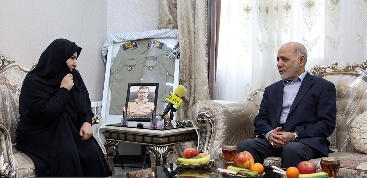 دیدار سرلشکر عبداللهی با خانواده شهید «قرای‌لو»